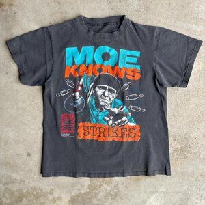 Men's Black and Grey T-shirt